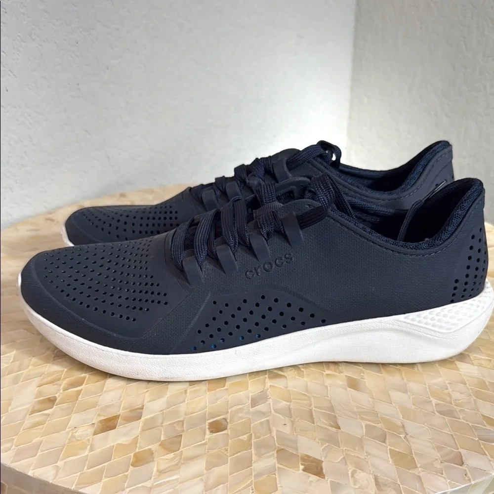 CROCS Dark Blue Athletic Shoes size 11